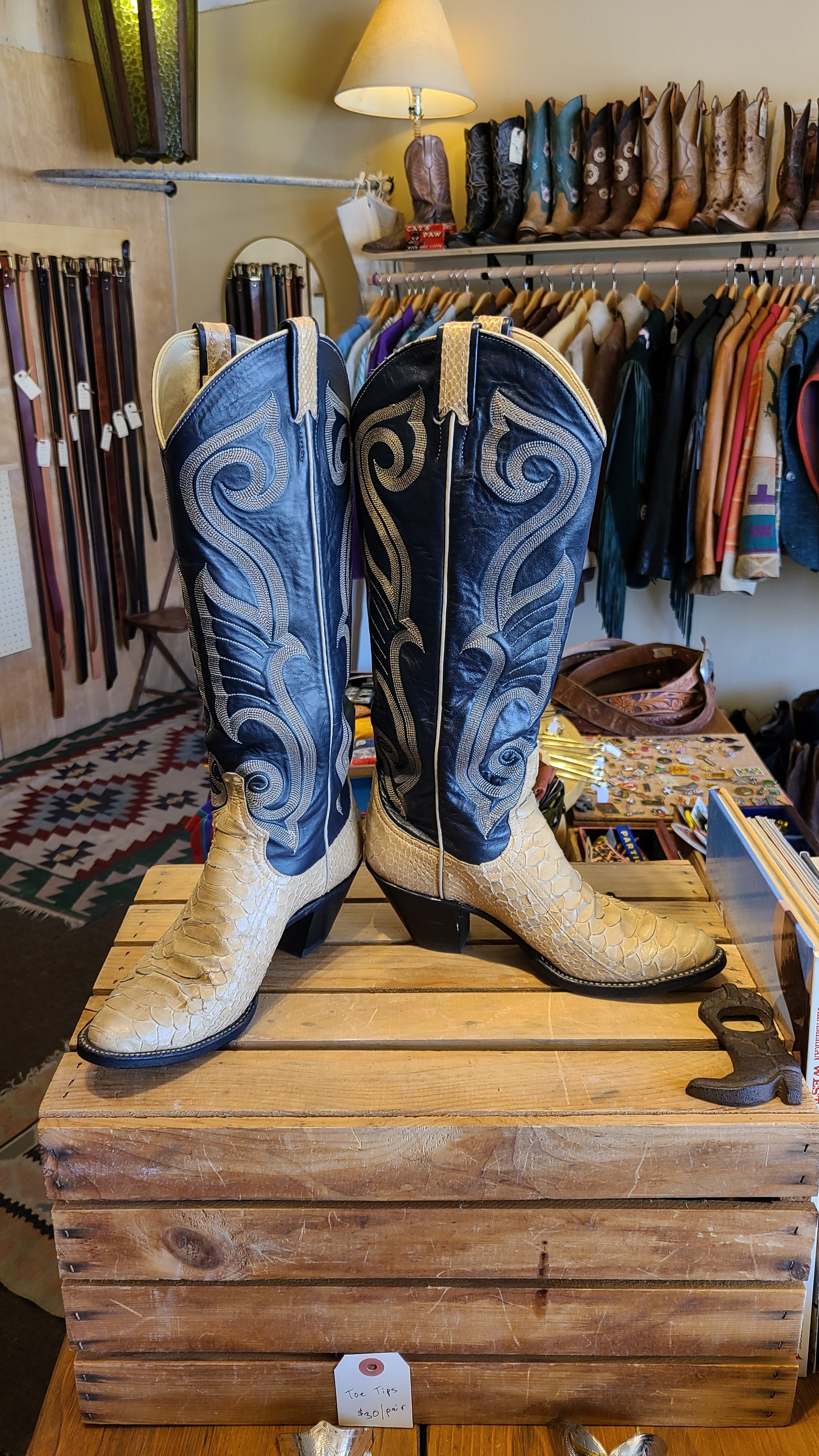 e.g. Refurbished Boot Four